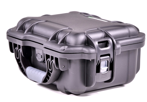 Turtle waterproof HD 07-509002 holds upto 3 x 3.5 Drives
